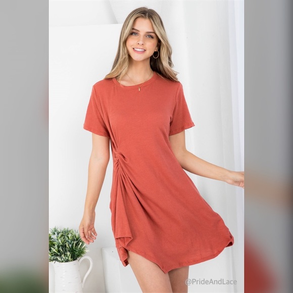 LAST 3️⃣ RUST CREW NECKLINE WITH RIGHT SIDE RUCHED DRESS - Picture 4 of 6